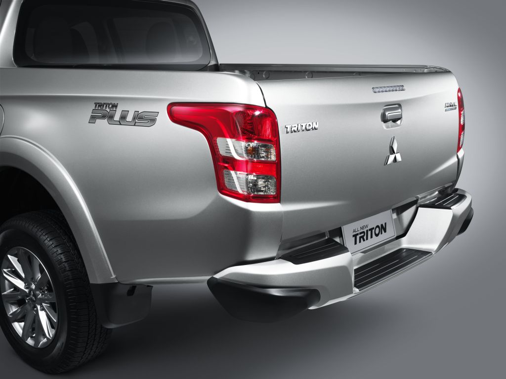 X-Bar Mitsubishi Triton MQ Styleside Tub Body With Bumper 05/2015 - 10/2018 - Towbar Kit - EXTREME RECOVERY